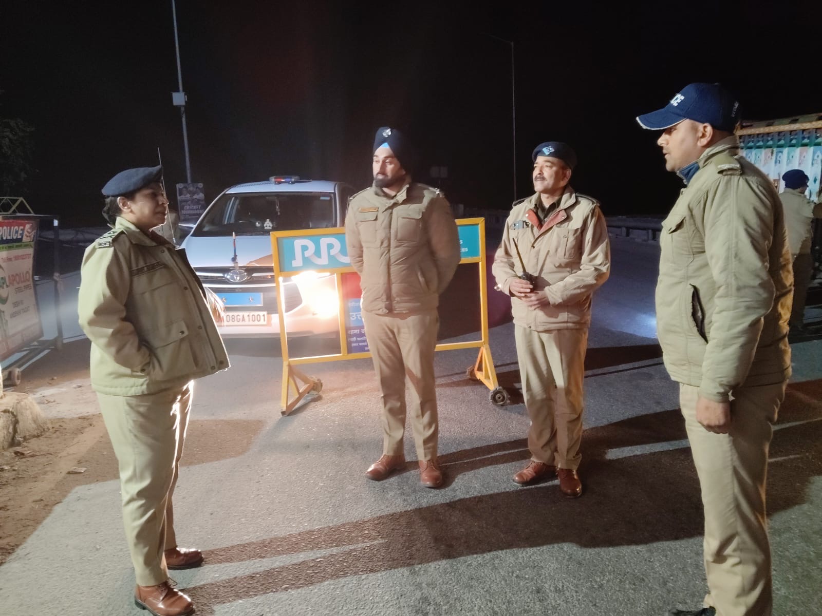 हल्द्वानी में देर रात आईजी का औचक निरीक्षण, खामियों पर फटकार body image 2