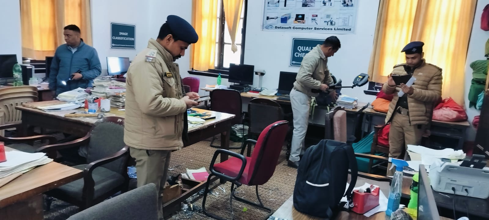 जिला न्यायालय को फिर बम से उड़ाने की धमकी, मचा हड़कंप body image