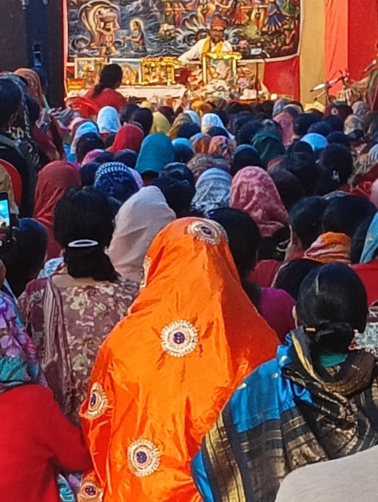 श्रीमद्भागवत कथा में गूंजा कृष्ण-गोपी प्रेम और रुक्मिणी विवाह प्रसंग