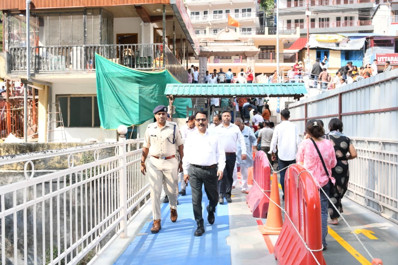 कैंचीधाम मेले में नहीं लगेंगे ठेले-फूड वैन, 254 बसों और 250 टैक्सियों से होगी शटल सेवा